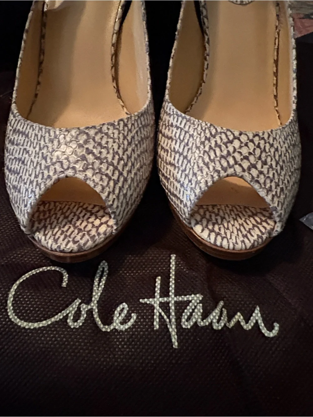 SZ 9.5 COLE HAAN SNAKESKIN SLING BACK SPIKE NIKE AIR HEEL WITH BOX